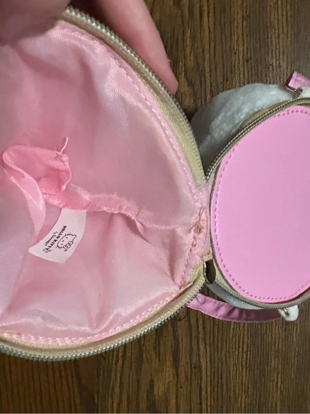 Hello Kitty White & Pink Ice Cream Cone Crossbody Bag